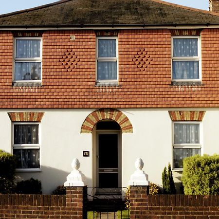 Park Lodge Farnborough  Exterior photo